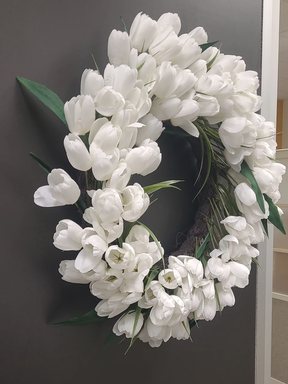 Faux White Tulip Wreath with Green Leaves